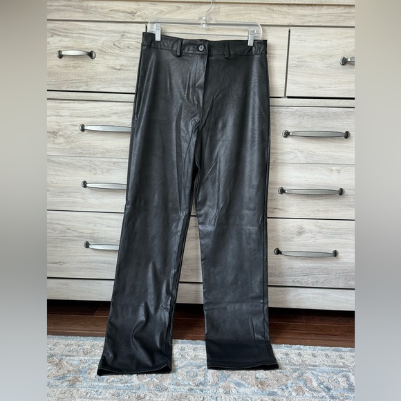 Boohoo Pants - NWT BooHoo wide leg faux Fur Leather pants, black size 10